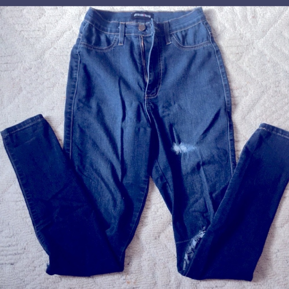 Fashion Nova skinny jeans